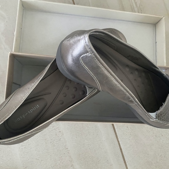 Women shoes size 9,5 Spirit leather - Picture 2 of 4